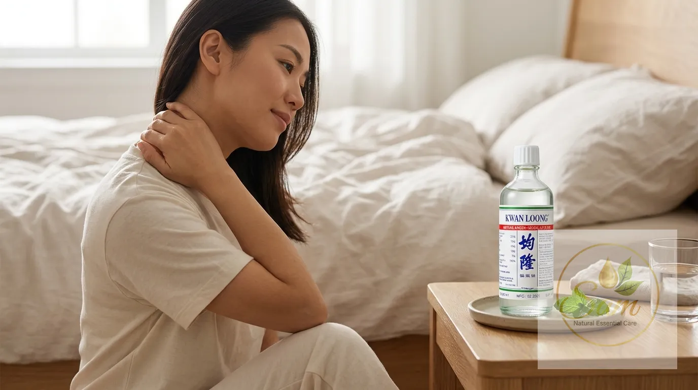 Cứng cổ, vẹo cổ khi ngủ dậy: cách xoa bóp làm dịu nhanh tại nhà