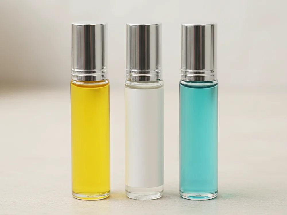 Ba phiên bản Dầu Con Ó dạng lăn Vàng Trắng Xanh xếp cạnh nhau
