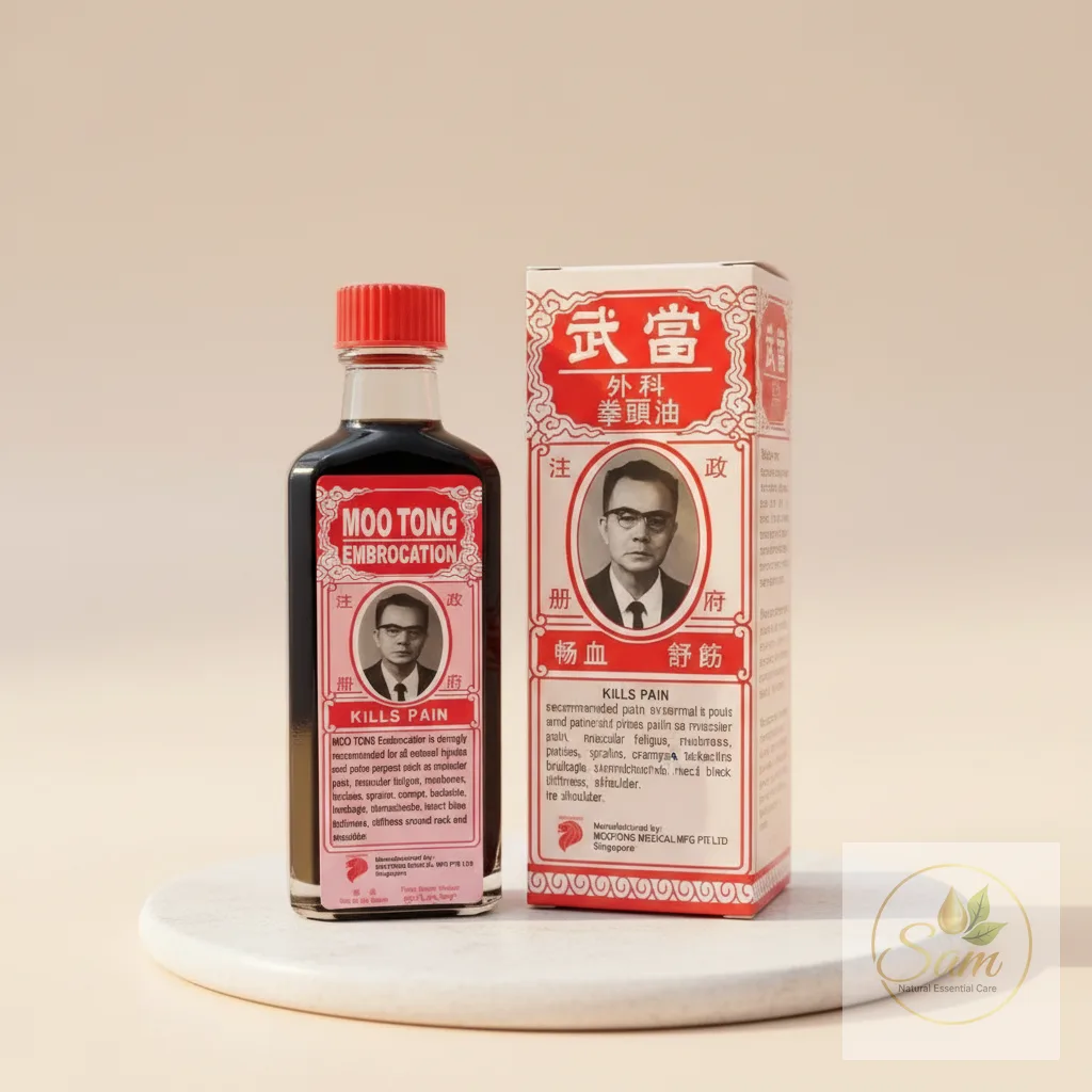 Chai Dầu Thảo Mộc Nóng Moo Tong Singapore 60ml